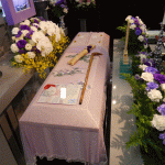 事前予約どおり葬儀が出来ました【家族葬　３０名　オリジナル生花祭壇】